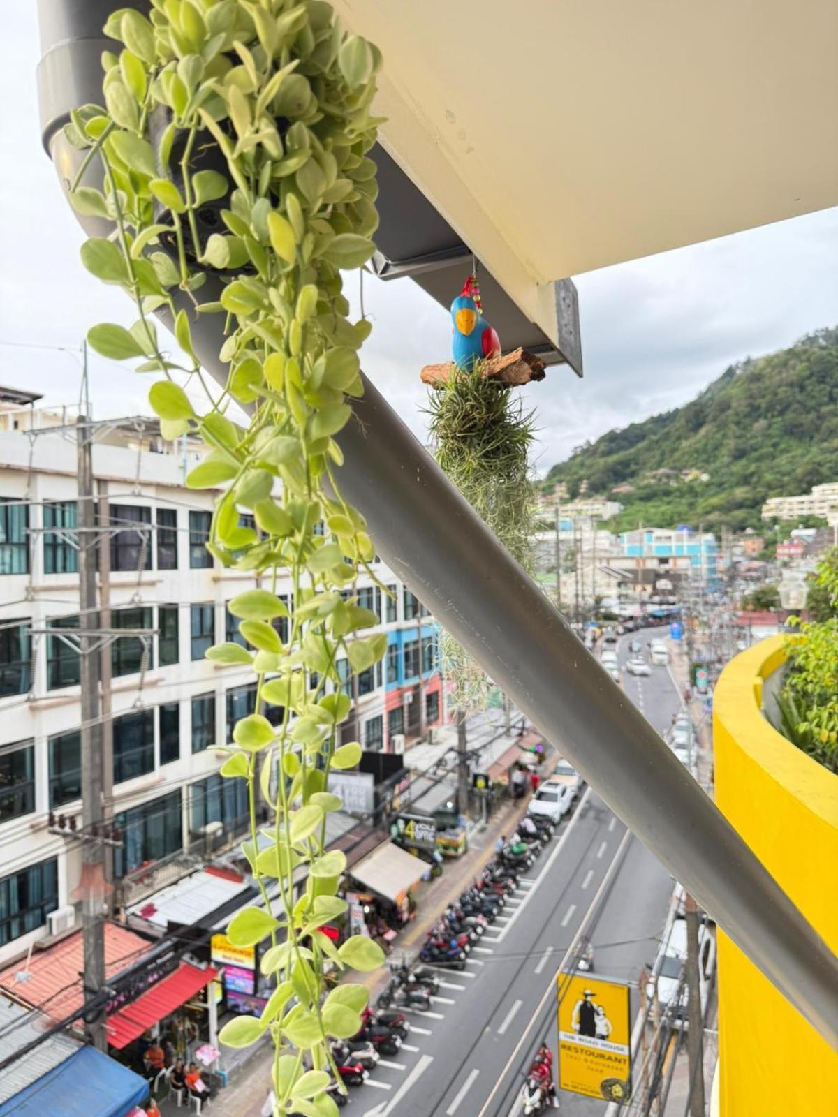 Hotel Heaven House Restro & Bar Patong Exterior foto